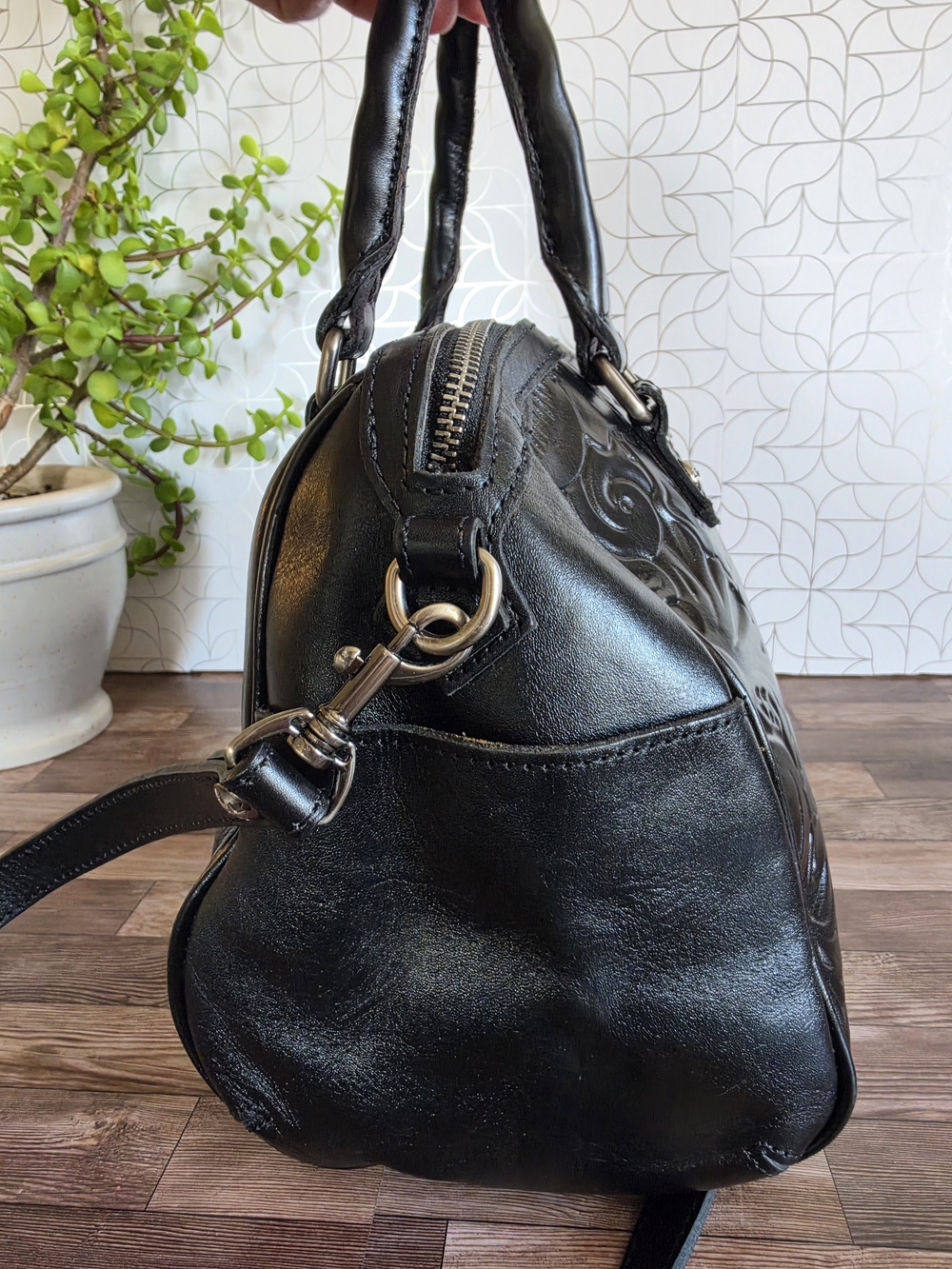 Patricia Nash Skye Satchel in tooled black leather Shoulder Handbag - Picture 3 of 12